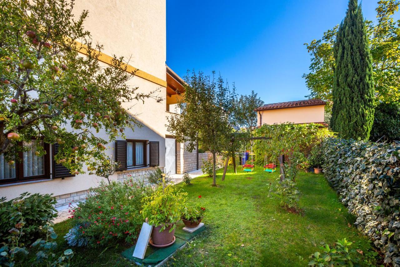 Maretic Apartment Medulin Exterior photo